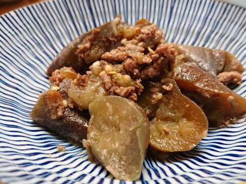 茄子と牛挽き肉煮